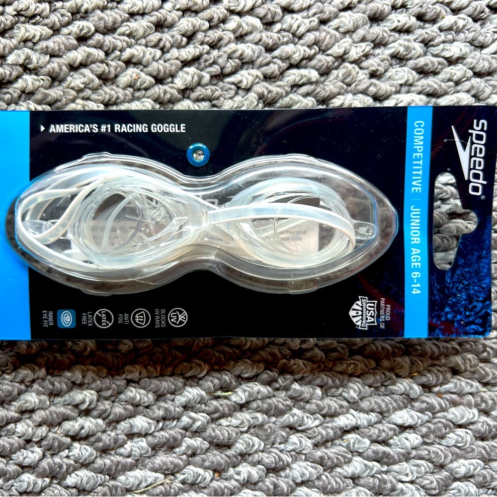 New: Speedo Vanquisher 2.0 junior goggles (6-14)